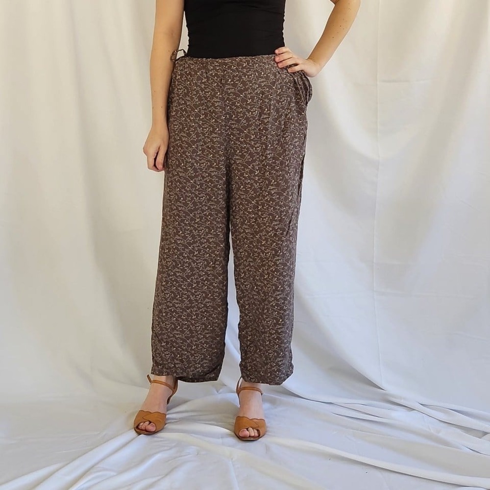 90s Army Green Floral‎ Rayon Pants